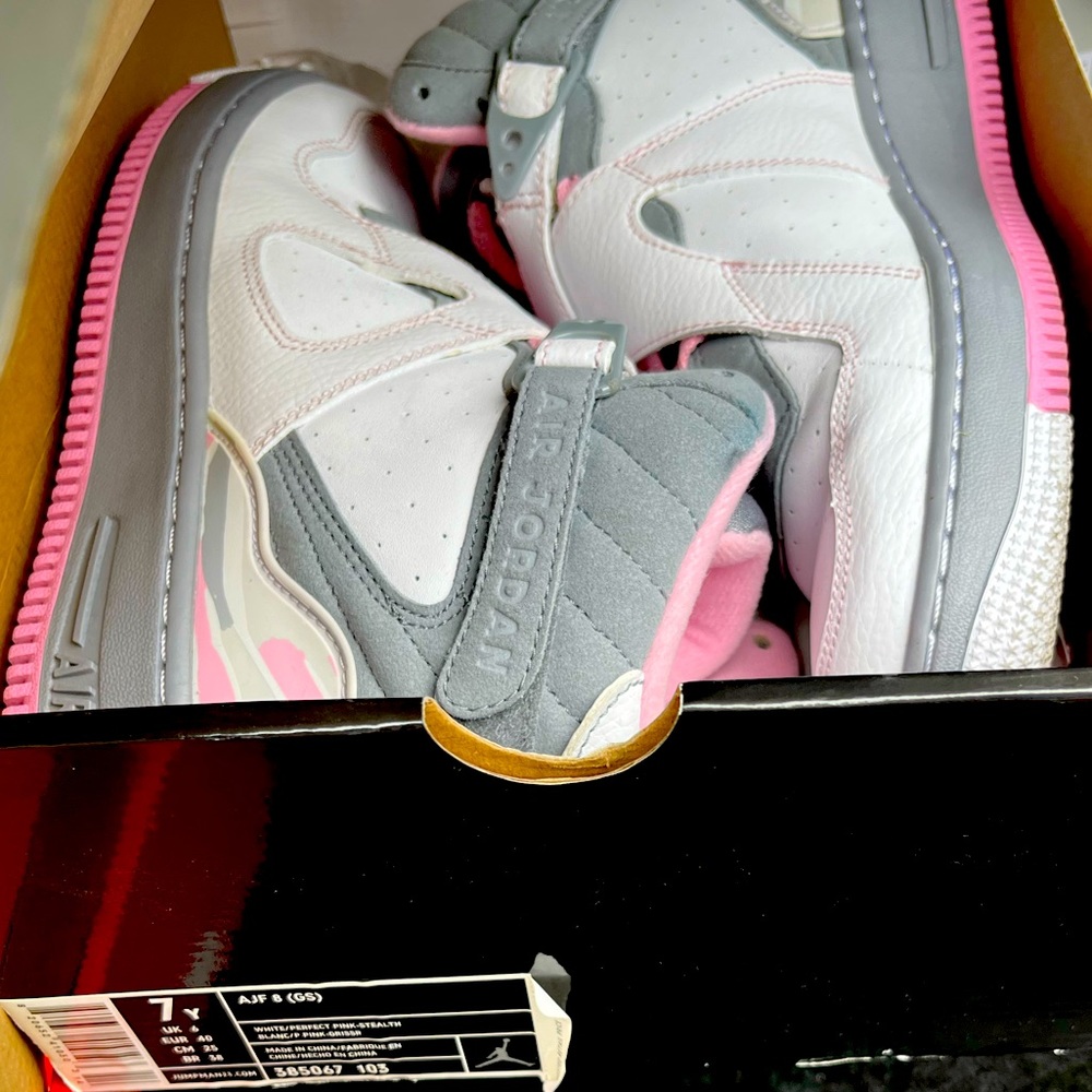 Sneaker